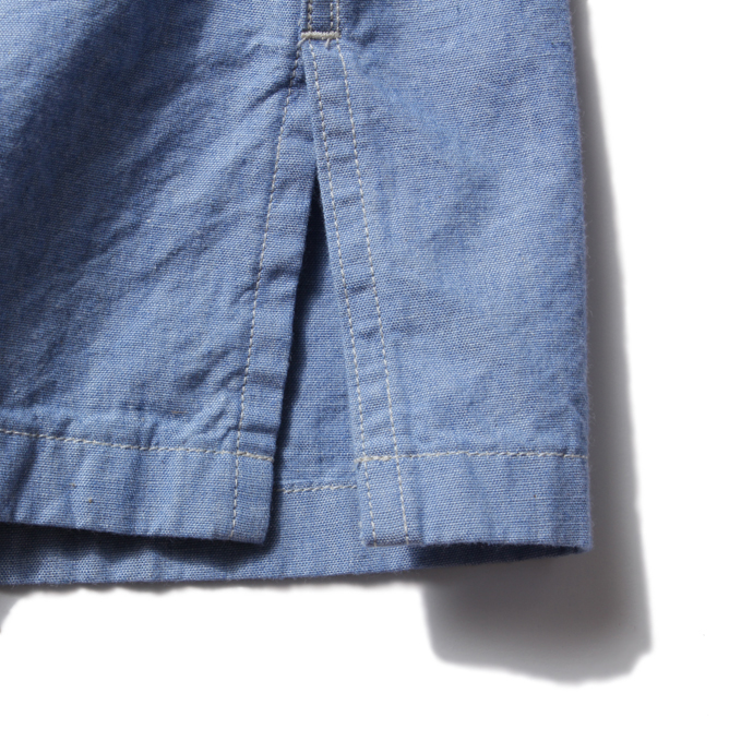 Rocky Mountain Featherbed Big Yank Short Sleeve Chambray Shirt
