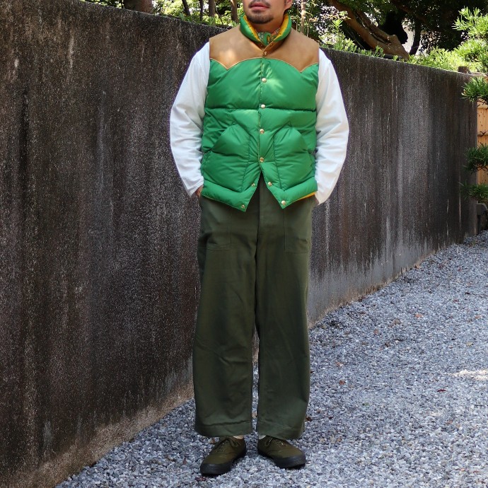 Rocky Mountain Featherbed Down Vest Coordination Dressing