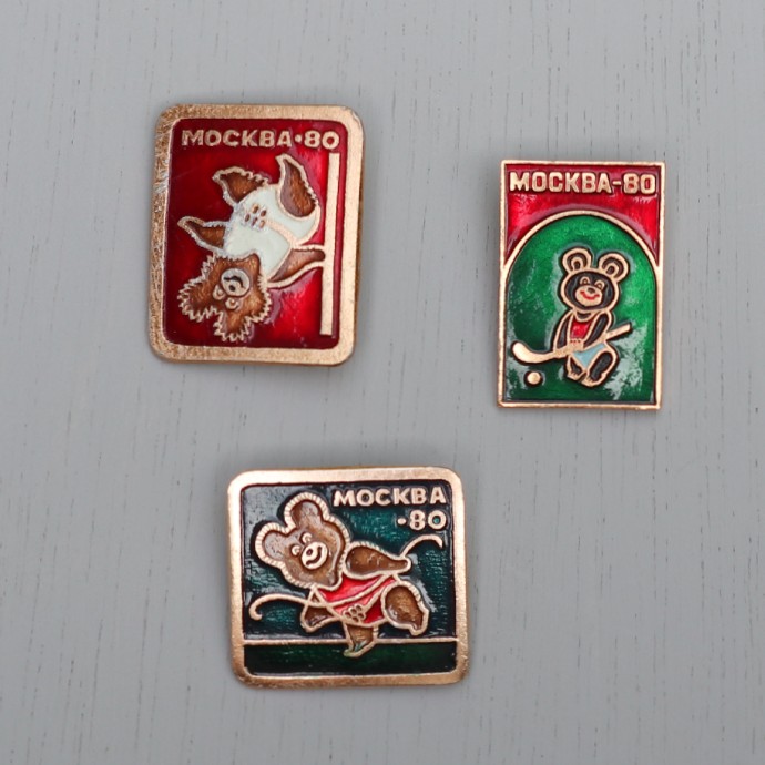 Pins1