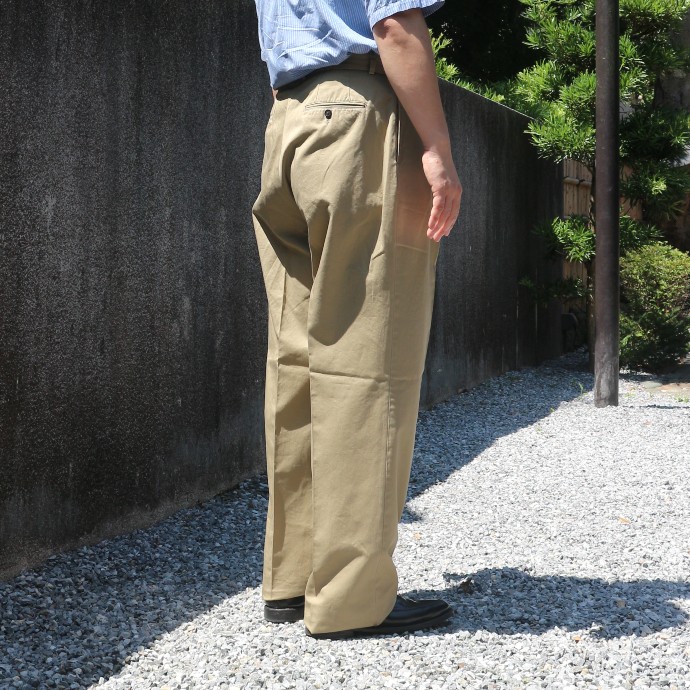 NEAT CHINO