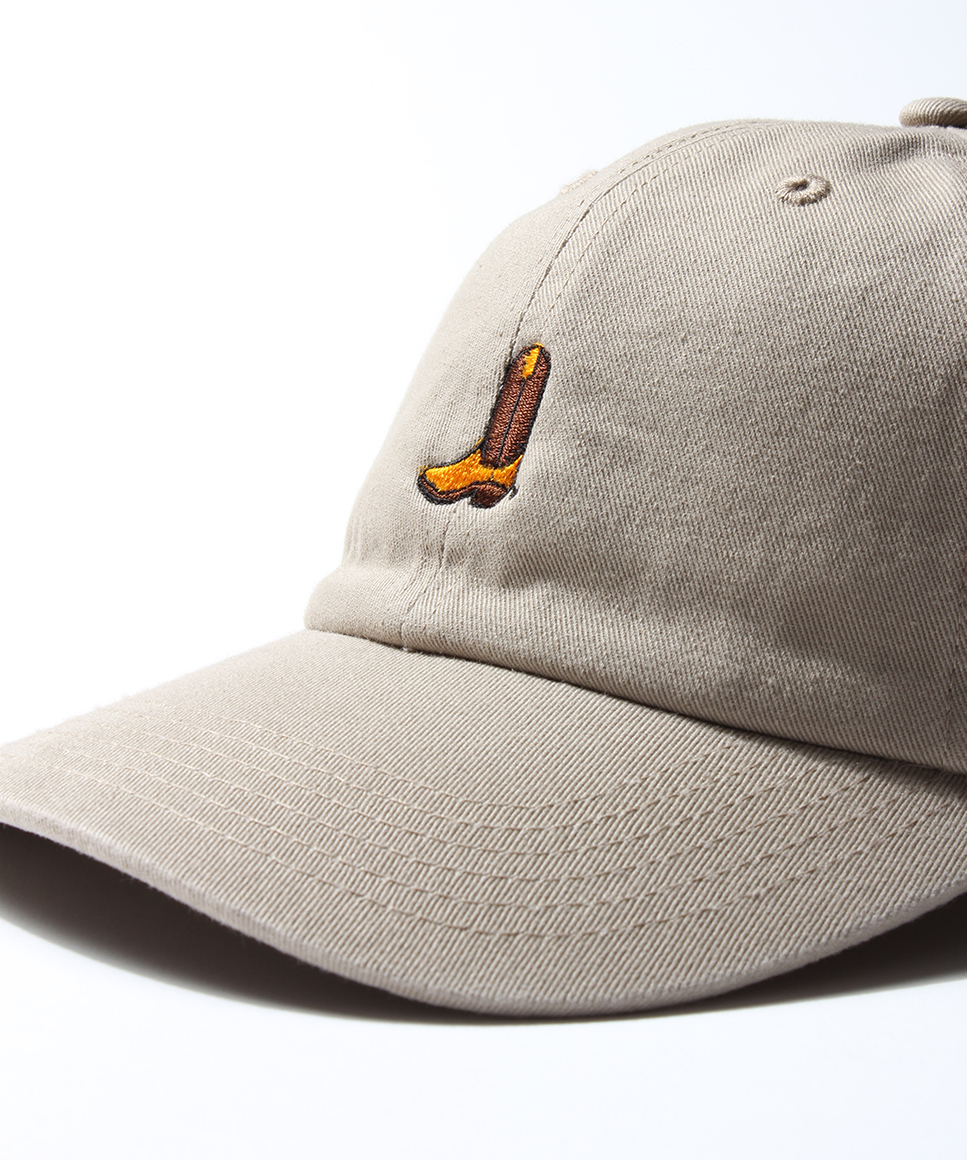 Rocky Mountain featherbed EMBROIDERED BOOT CAP (Rocky Mountain featherbed cap western boots embroidery beige)