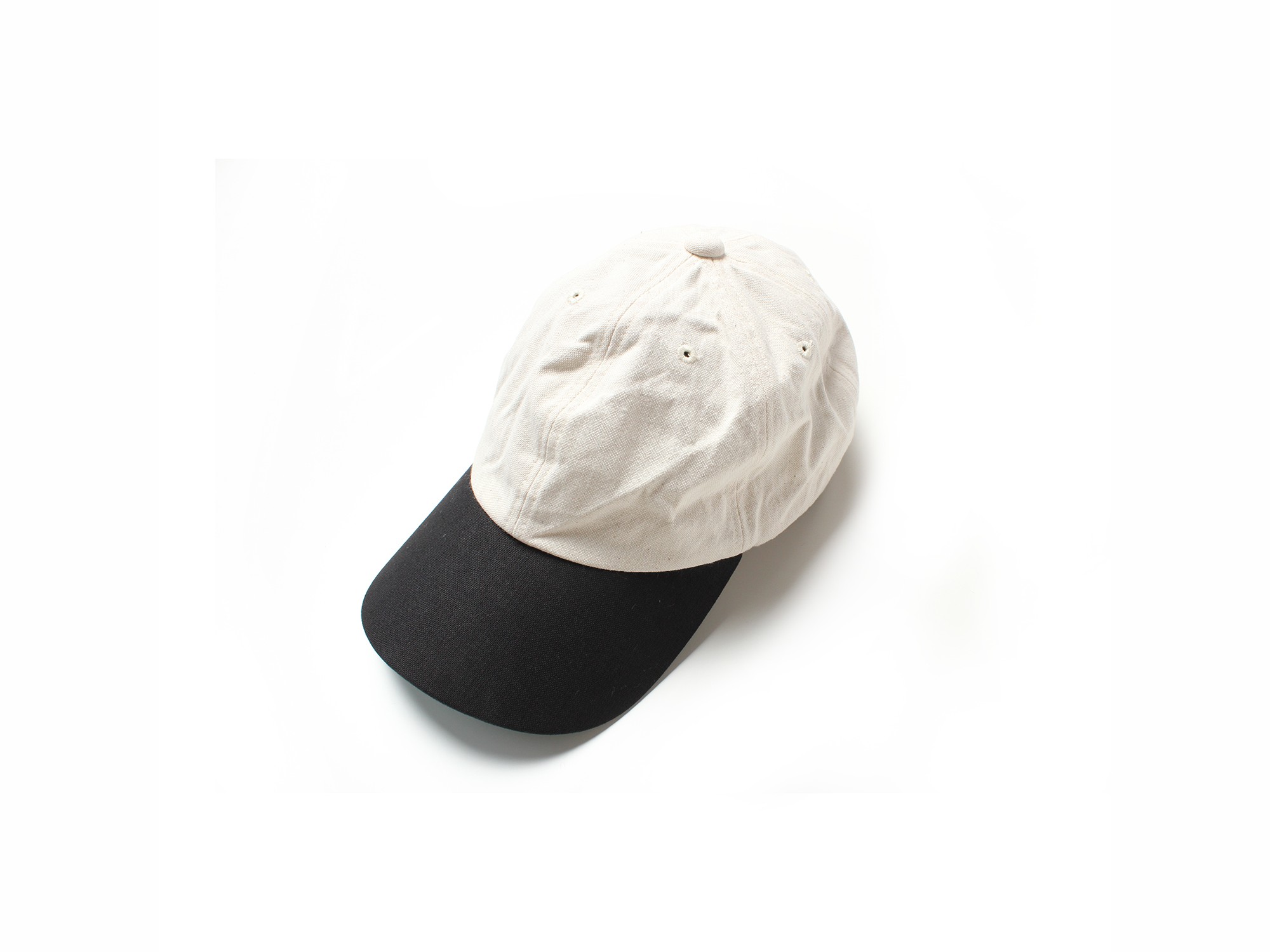 オールシーズン活躍する、クラシックなTACKLE CAP。