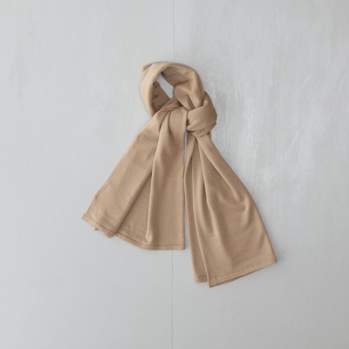 JOHN SMEDLEY A4416 SCARF（ジョンスメドレー A4416スカーフ ベージュ）