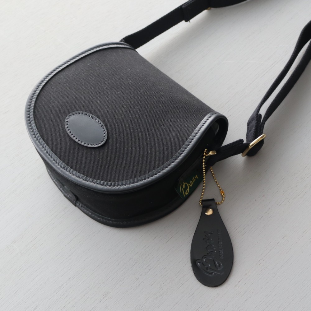 Brady-mini-Black3