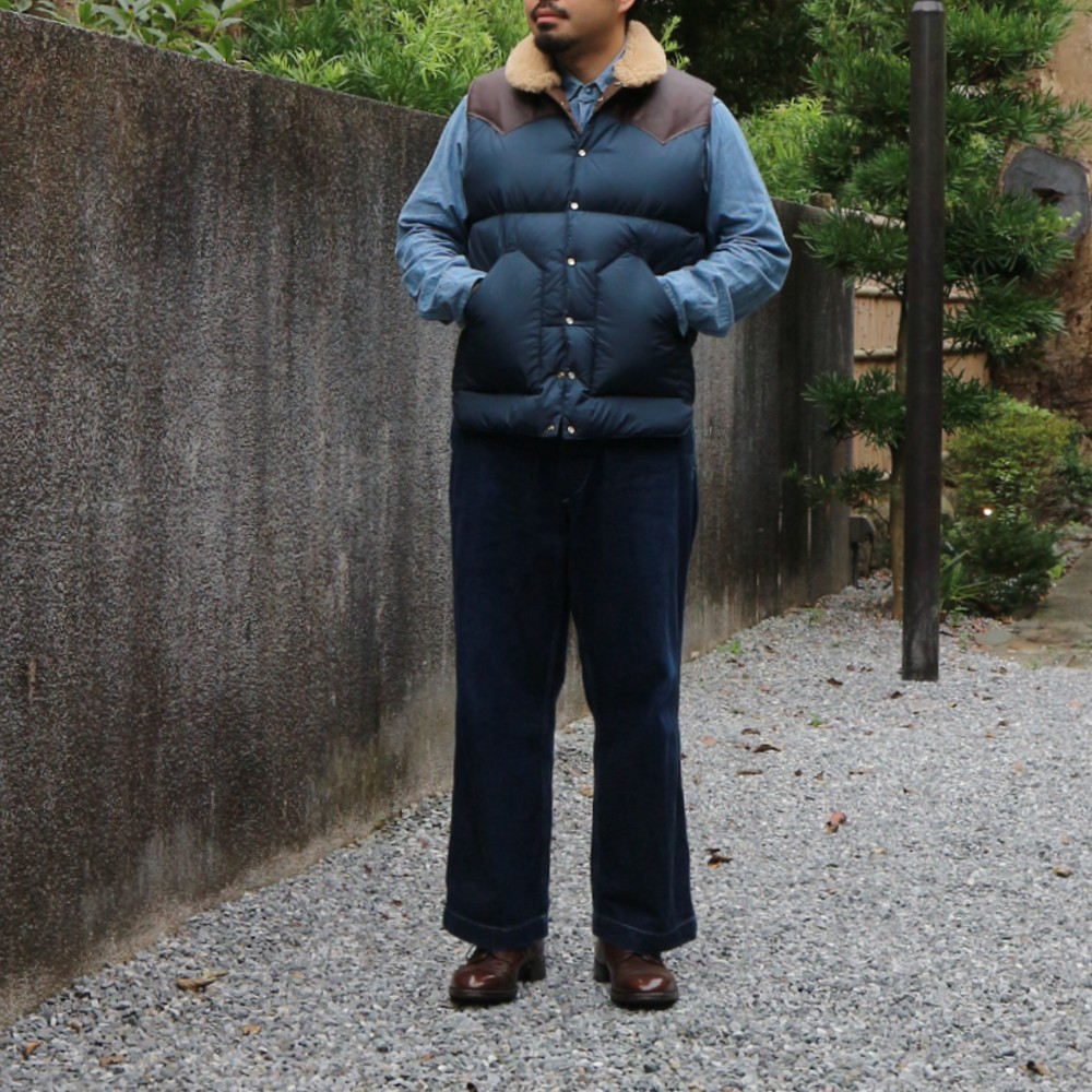 Rocky Mountain featherbed Christy vest (록키 마운틴 페더 베드 크리스티 베스트) 코디네이터 옷입기