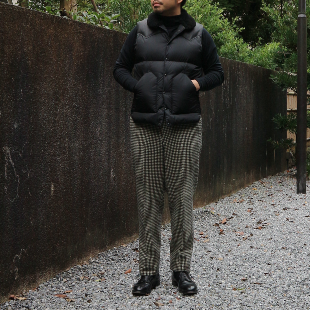 Rocky Mountain featherbed Christy vest (록키 마운틴 페더 베드 크리스티 베스트) 코디네이터 옷입기