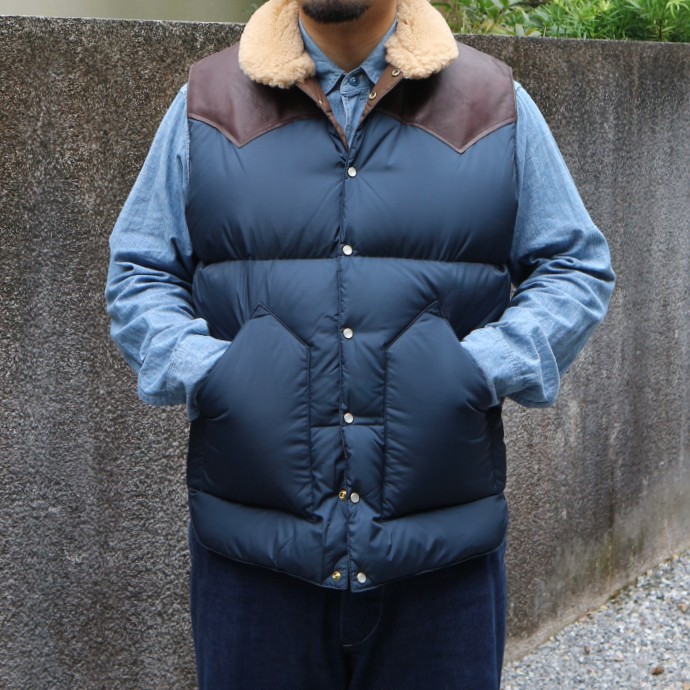 Rocky Mountain featherbed CHRISTY VEST KAMAKURA EXCLUSIVE NAVY