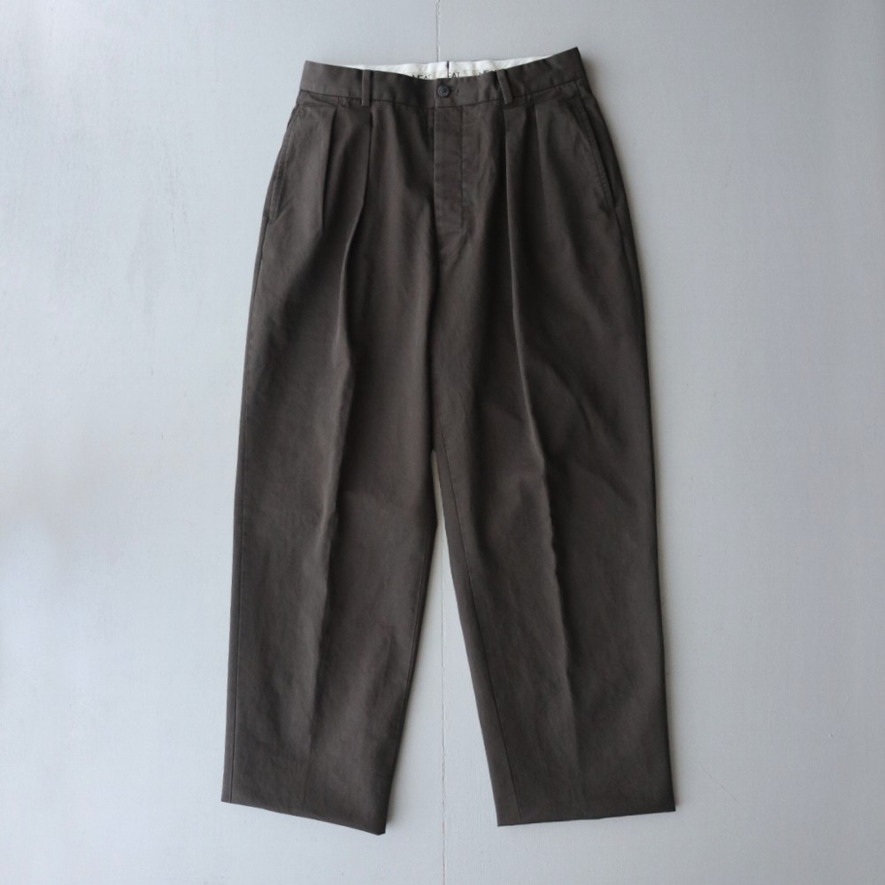 NEAT CHINO - Dark olive(니토치노 다크 올리브)