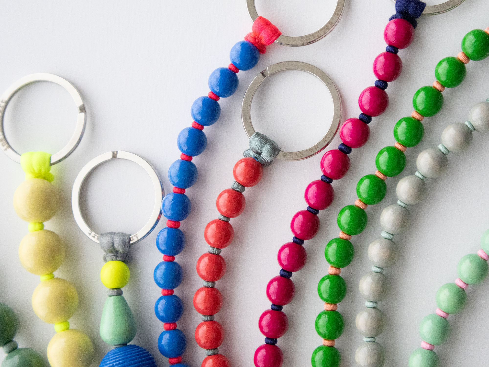 RESTOCK Ina Seifart 2024 PERLEN SHORT KEYHOLDER.