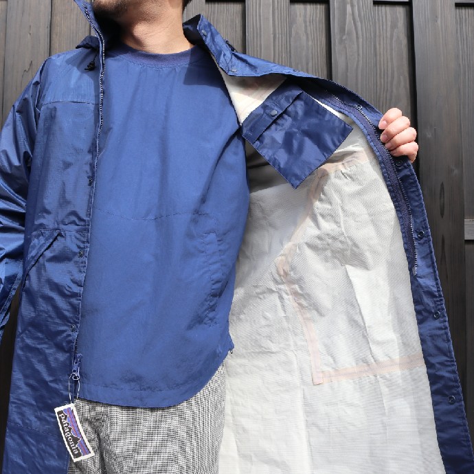 Patagonia rain jacket เสื้อกันฝน 1980s