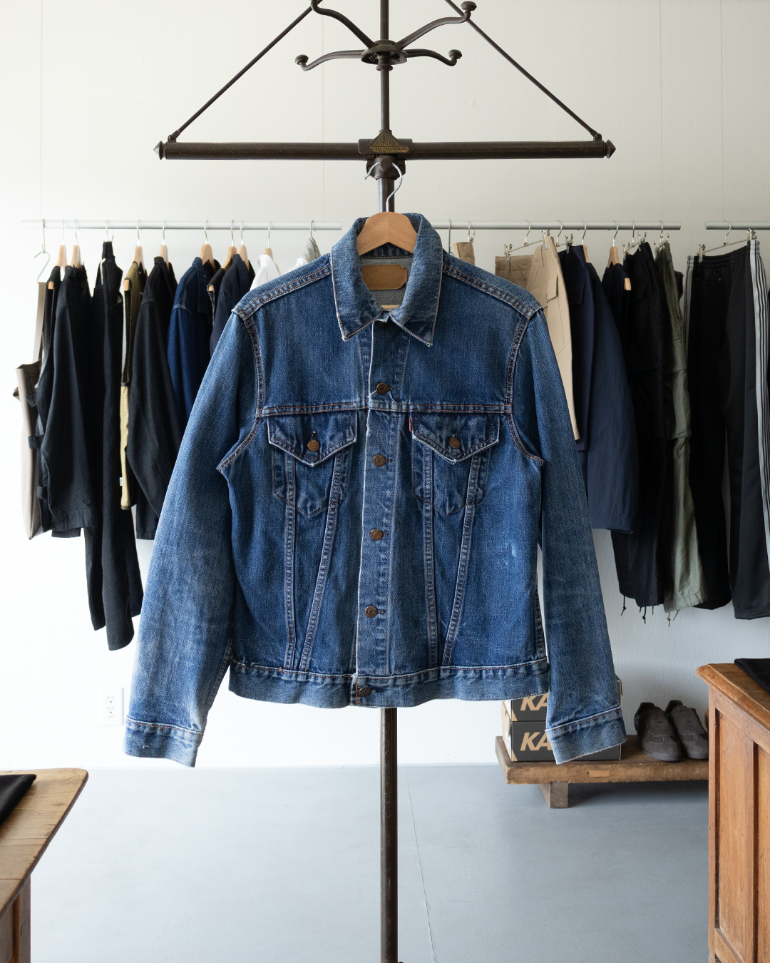 แจ็คเก็ตยีนส์รุ่นยอดนิยม BIGE จาก Levi's รุ่น 70505