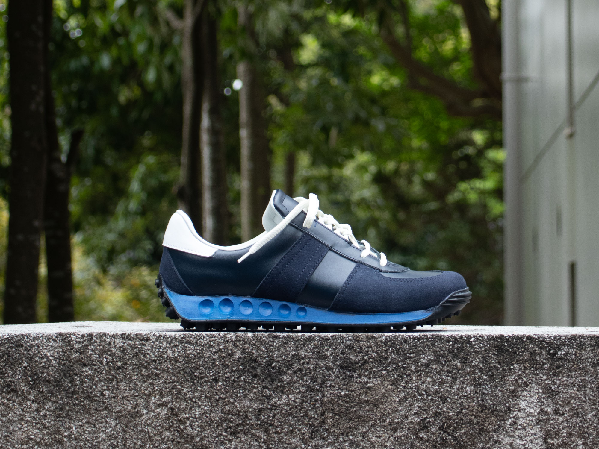 Der SAMMLER SOLO × SCHWARZENBACHER 德国军用户外军事教练机。