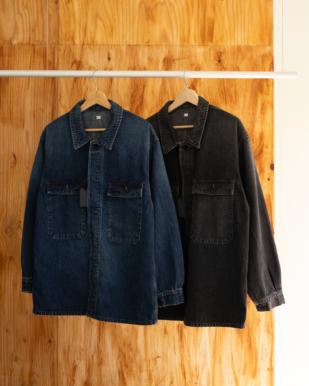 OUTIL 的新款牛仔夹克，VESTE BERMS。